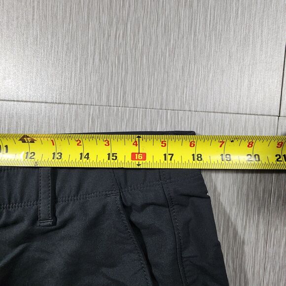 Under Armour Shorts Mens Adult 36 Black Chino Casual Lightweight Outdoors - Picture 7 of 9